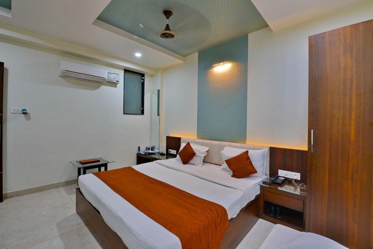 Hotel Tilak Bhopal Exterior foto