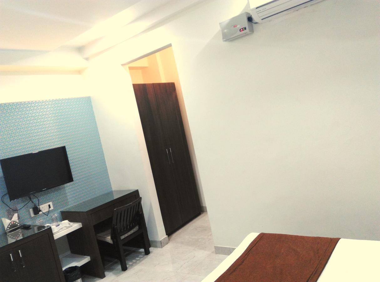 Hotel Tilak Bhopal Exterior foto